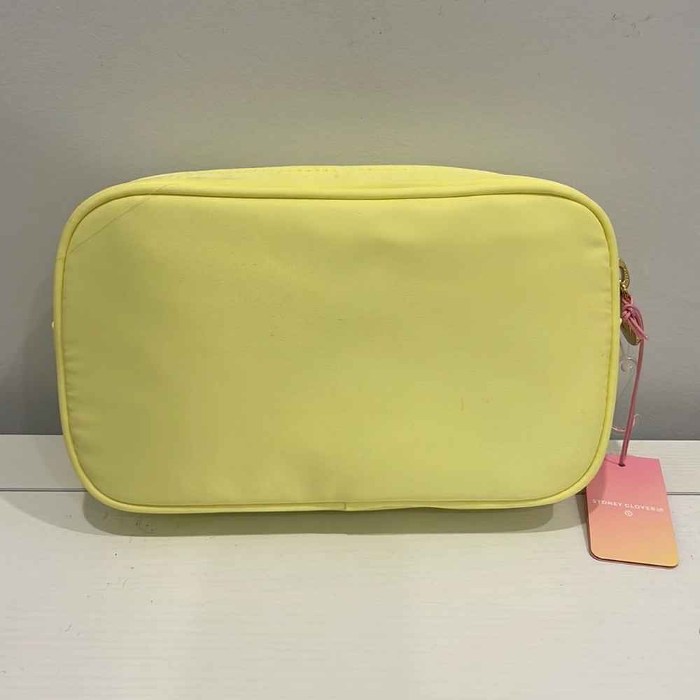 Stoney Clover Lane Pouch